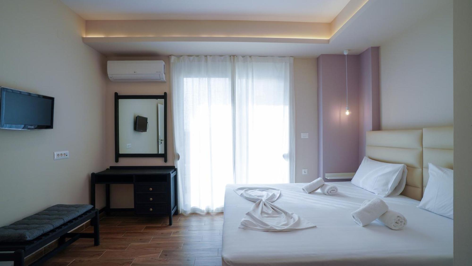 Odyssey Residences 2 Ханья Экстерьер фото