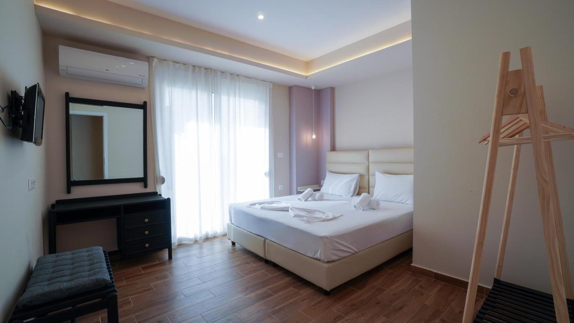 Odyssey Residences 2 Ханья Экстерьер фото